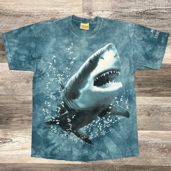 Vintage Y2K The Mountain Maui Dive Shop Great White Shark Mens L Tie Dye T-Shirt - Picture 1 of 8